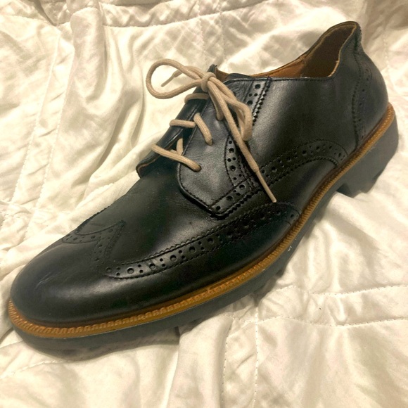 Cole Haan men size 10 Grand.Os black wingtip shoes EUC - Picture 2 of 8